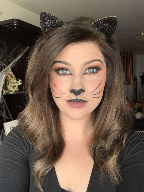 easy kitty makeup